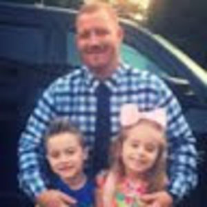 Meet your Posher, Derrick